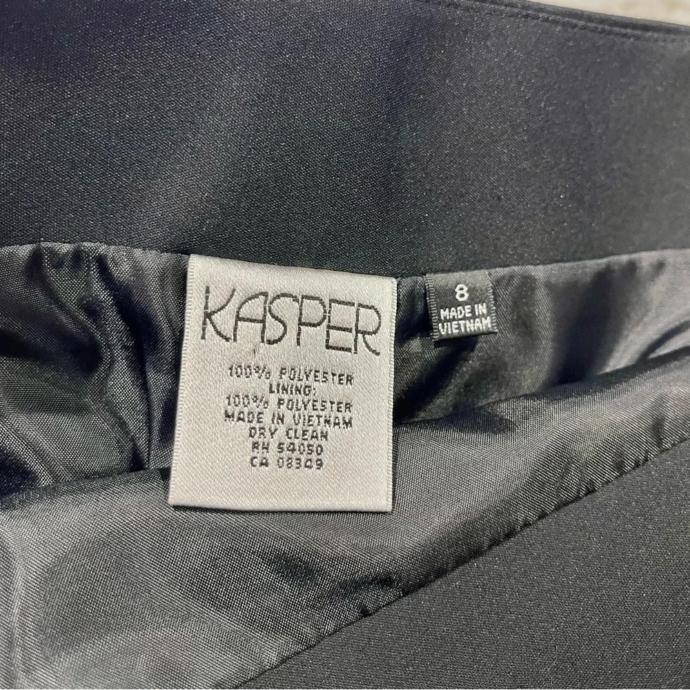 🥳💐KASPER Skirt, pencil, approx 16” waist across, solid black, Size 8 - Picture 5 of 6